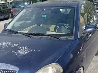 Usata Lancia Ypsilon 69 CV (50 kW) 2004 Blu Utilitaria