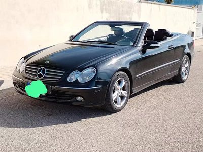 Usata Mercedes 200 2003 Nero Cabrio