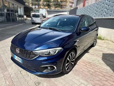 Usata Fiat Tipo Lounge 120 CV (88 kW) 2016 Blu Station wagon