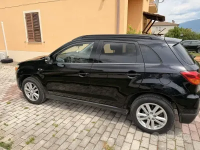 Usata Mitsubishi ASX 150 CV (110 kW) 2011 Nero SUV