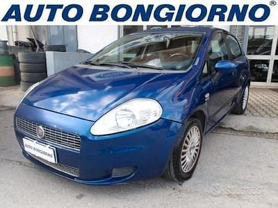 Usata Fiat Grande Punto Emotion 89 CV (65 kW) 2009 Blu Utilitaria