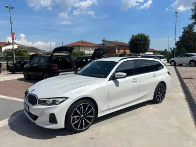 Usata BMW 318 Advantage 150 CV (110 kW) 2022 Bianco perlato Station wagon