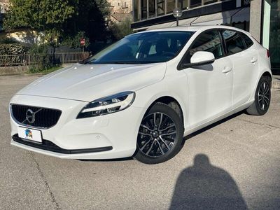 usata Volvo V40 D2 R-design