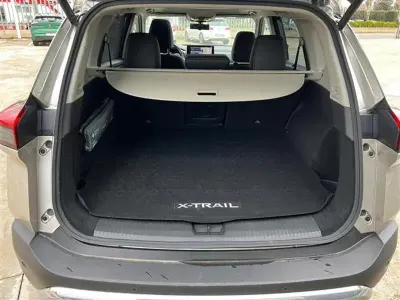 Usata Nissan X-Trail Tekna 204 CV (150 kW) 2025 Beige SUV