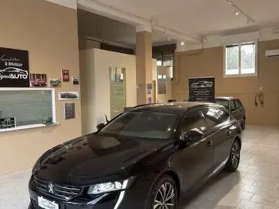 Begagnad Peugeot 508 SW Allure 131 HK (96 kW) 2022 Svart Kombi