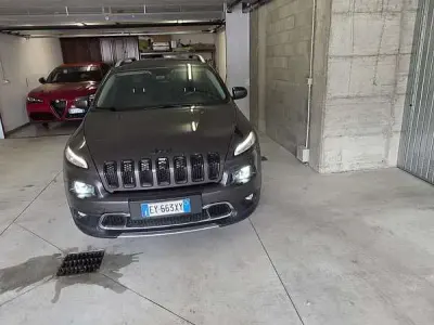 Usata Jeep Cherokee Limited 170 CV (125 kW) 2015 SUV
