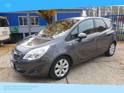Usata Opel Meriva Cosmo 95 CV (69 kW) 2012 Grigio Monovolume