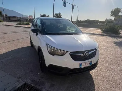 Usata Opel Crossland X 81 CV (59 kW) 2018 SUV