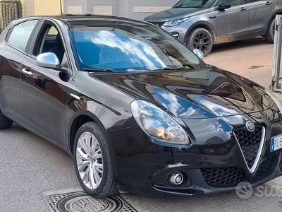 Usata Alfa Romeo Giulietta 120 CV (88 kW) 2018 Nero Utilitaria