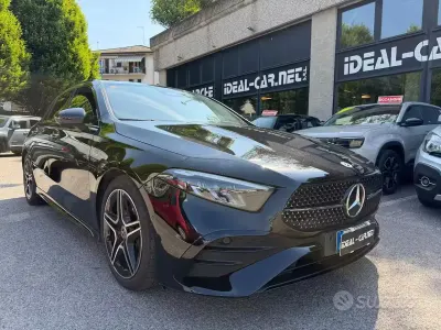 Usata Mercedes A180 Premium 116 CV (85 kW) 2024 Nero Berlina