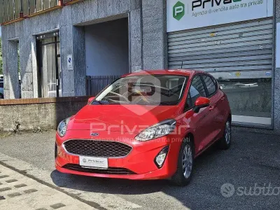Usata Ford Fiesta 70 CV (51 kW) 2018 Rosso Utilitaria
