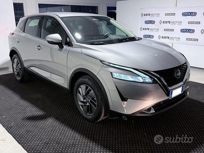 Usata Nissan Qashqai 158 CV (116 kW) 2024 Grigio metallizzato SUV