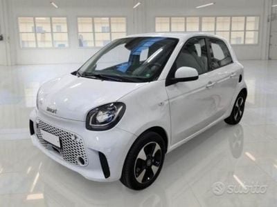 Usata Smart ForFour Electric Drive Passion 41 kW (56 CV) 2022 Bianco Berlina