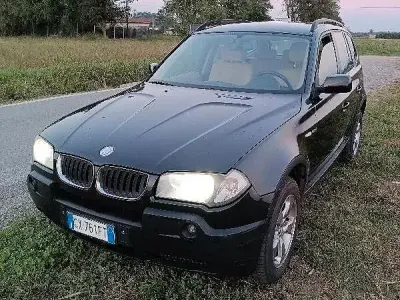 Usata BMW X3 Efficient Dynamics 150 CV (110 kW) 2005 Nero SUV