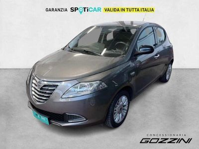 usata Lancia Ypsilon 1.3 MJT 16V 95 CV 5 porte S&S Silver