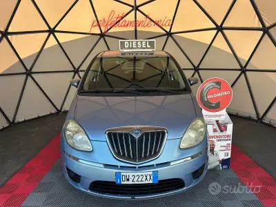 Usata Lancia Musa 90 CV (66 kW) 2009 Bluazzurro Monovolume