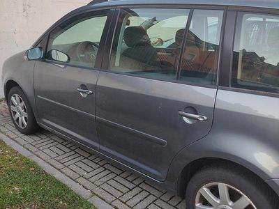 Usata VW Touran 2005 Grigio Monovolume