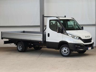 Usata Iveco Daily 136 CV (100 kW) 2021 Bianco Furgone