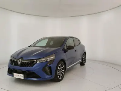Usata Renault Clio Techno 90 CV (66 kW) 2025 Blu Utilitaria