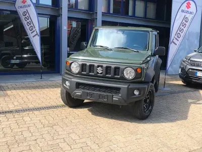 Usata Suzuki Jimny Comfort 102 CV (75 kW) 2024 Verde SUV