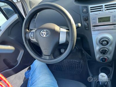 usata Toyota Yaris Yaris 1.3 5 porte Business
