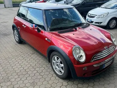 Usata Mini Cooper Seven 116 CV (85 kW) 2006 Rosso Utilitaria