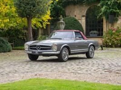 Grigio Usata 1965 Mercedes 230 Cabrio | 135.000 €