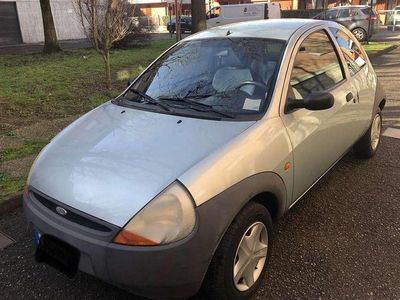 Usata Ford Ka 69 CV (50 kW) 2004 Blu/azzurro Utilitaria