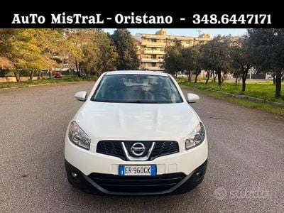 Usata Nissan Qashqai Acenta 110 CV (80 kW) 2013 Bianco SUV