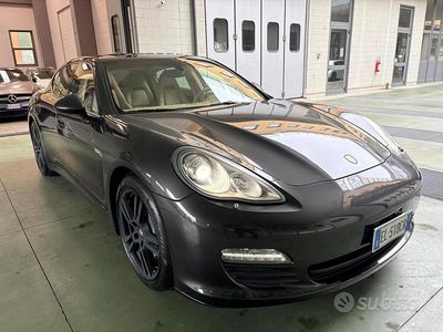 Usata Porsche Panamera 300 CV (220 kW) 2011 Grigio Berlina