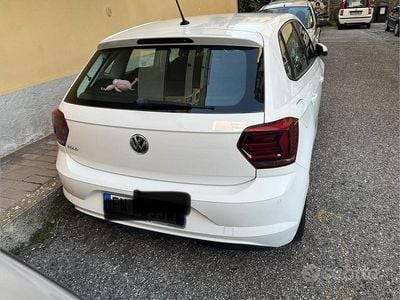 Begagnad VW Polo Comfortline 80 HK (58 kW) 2018 Vit Halvkombi