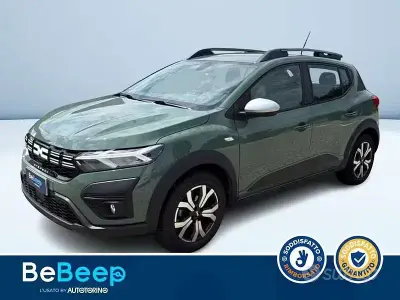 Usata Dacia Sandero Comfort 91 CV (66 kW) 2023 Verde Berlina