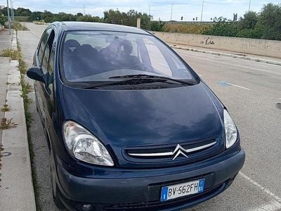 Blu Usata 2001 Citroën Xsara Picasso Monovolume | 300 €