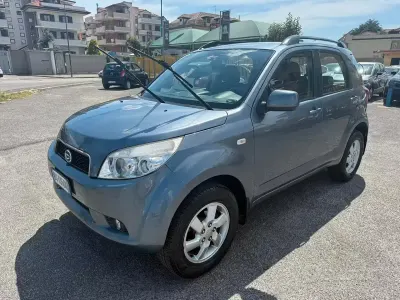 Usata Daihatsu Terios 86 CV (63 kW) 2008 Grigio SUV