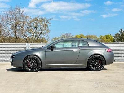 Usata Alfa Romeo Brera 185 CV (136 kW) 2012 Grigio Coupé