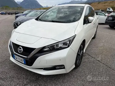 Usata Nissan Leaf N-Connecta 89 kW (122 CV) 2019 Bianco Utilitaria