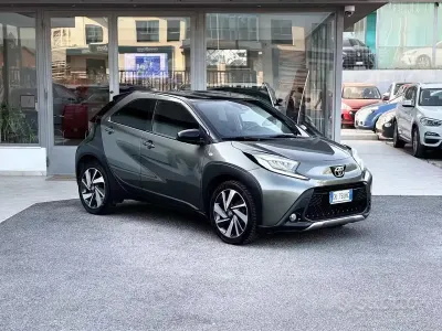 Usata Toyota Aygo X 72 CV (52 kW) 2022 Verde SUV