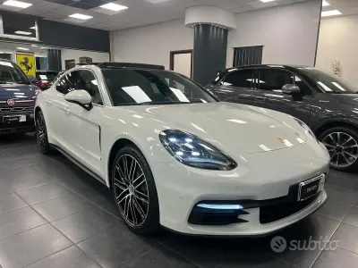 Usata Porsche Panamera 4S Diesel 422 CV (310 kW) 2017 Bianco Utilitaria