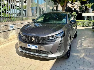 Usata Peugeot 3008 Allure 131 CV (96 kW) 2024 Grigio artense SUV