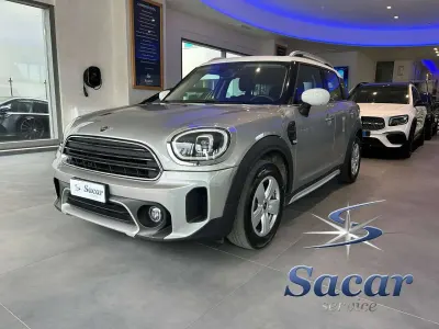 Usata Mini Cooper Countryman Essential 136 CV (100 kW) 2022 Moonwalk grey SUV
