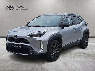 Usata Toyota Yaris Cross 92 CV (67 kW) 2022 Silver met SUV