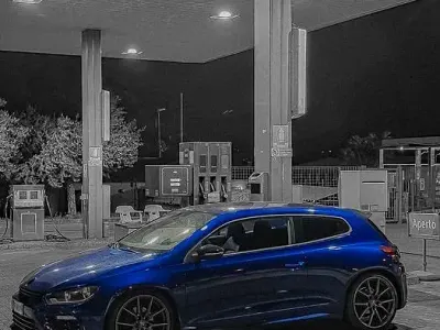 Usata VW Scirocco 122 CV (89 kW) 2015 Blu Coupé