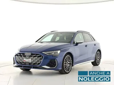 Usata Audi S3 Ambiente 333 CV (244 kW) 2025 Blu/azzurro Berlina