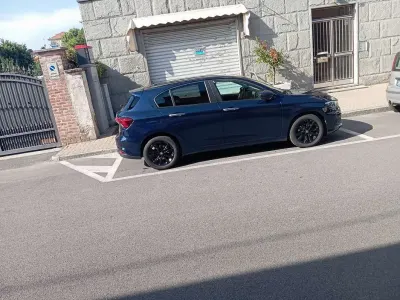 Usata Fiat Tipo Easy 120 CV (88 kW) 2018 Bluazzurro Utilitaria
