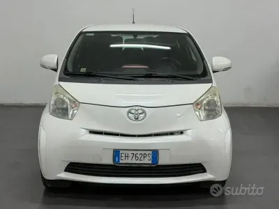 Usata Toyota iQ