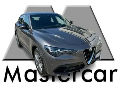Usata Alfa Romeo Stelvio Super 209 CV (153 kW) 2023 Grigio SUV