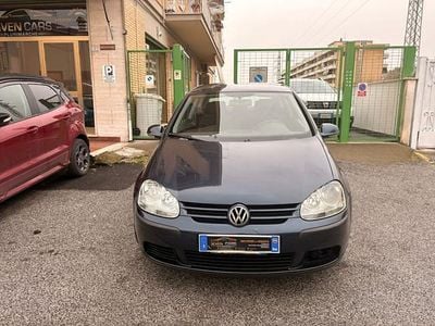 Usata VW Golf IV Sportline 115 CV (84 kW) 2006 Blu Utilitaria
