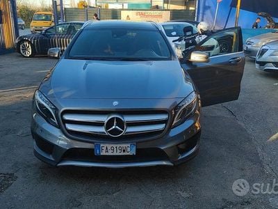 Usata Mercedes GLA200 Premium 135 CV (99 kW) 2015 Grigio SUV