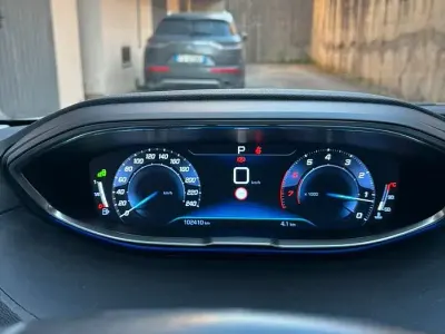 Usata Peugeot 5008 131 CV (96 kW) 2017 Bianco Monovolume