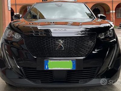 Usata Peugeot 2008 101 CV (74 kW) 2023 Nero SUV